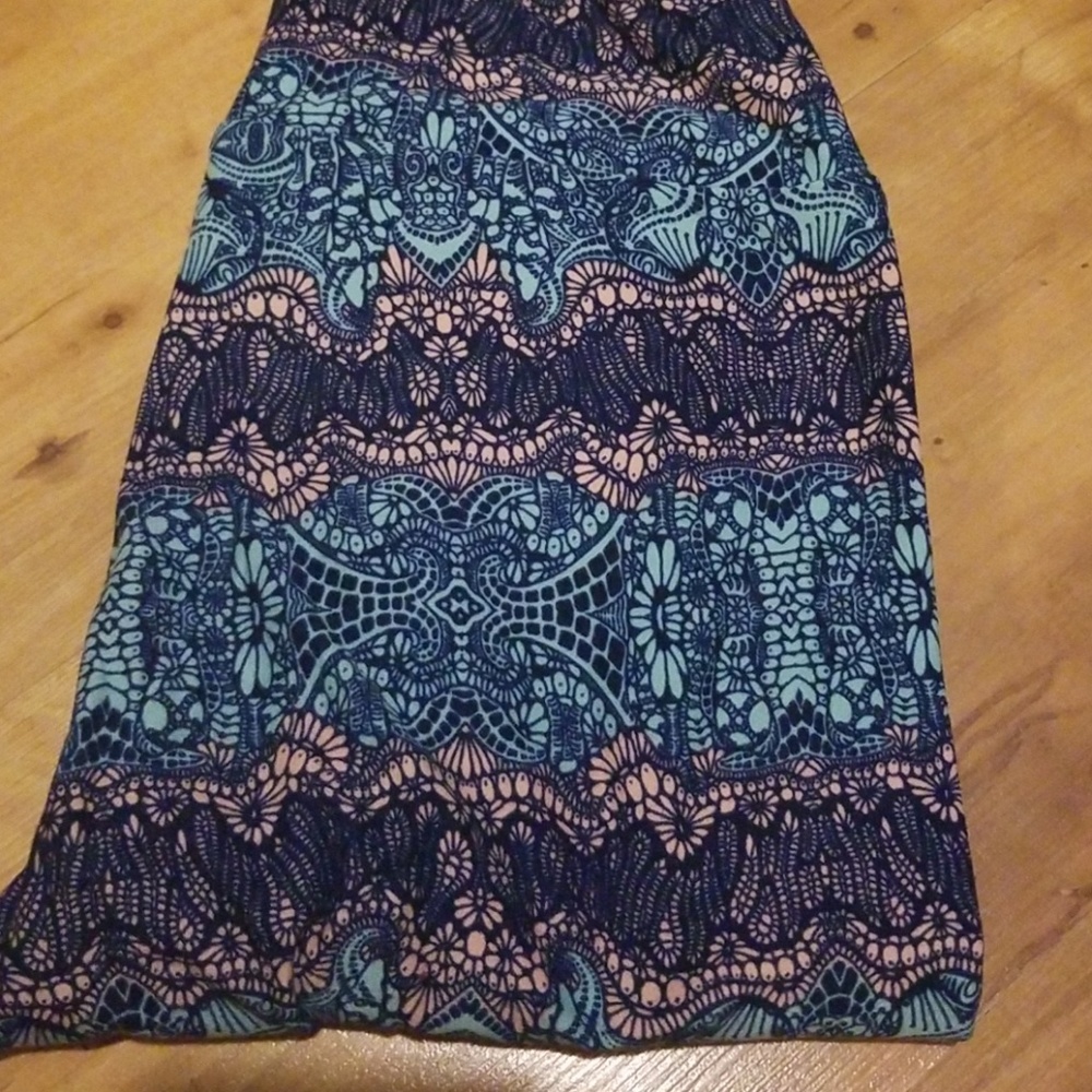 One size lace looking lularoe leggings